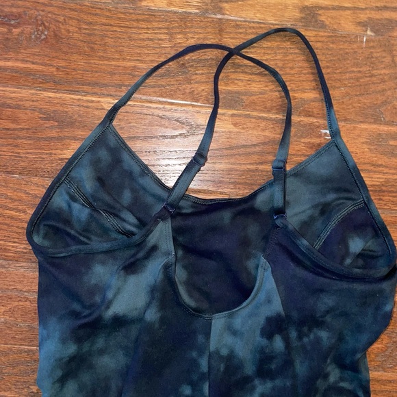 Victoria’s Secret one piece jumpsuit gym outfit green size medium - Picture 2 of 2